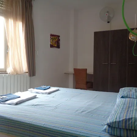 فندق مبيت وإفطار Prenditempo بيرغامو