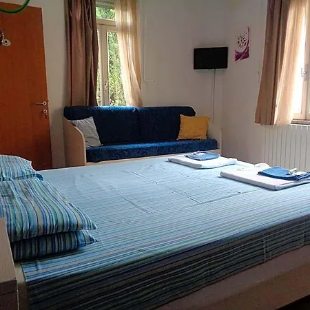Oda ve Kahvaltı Prenditempo 3*